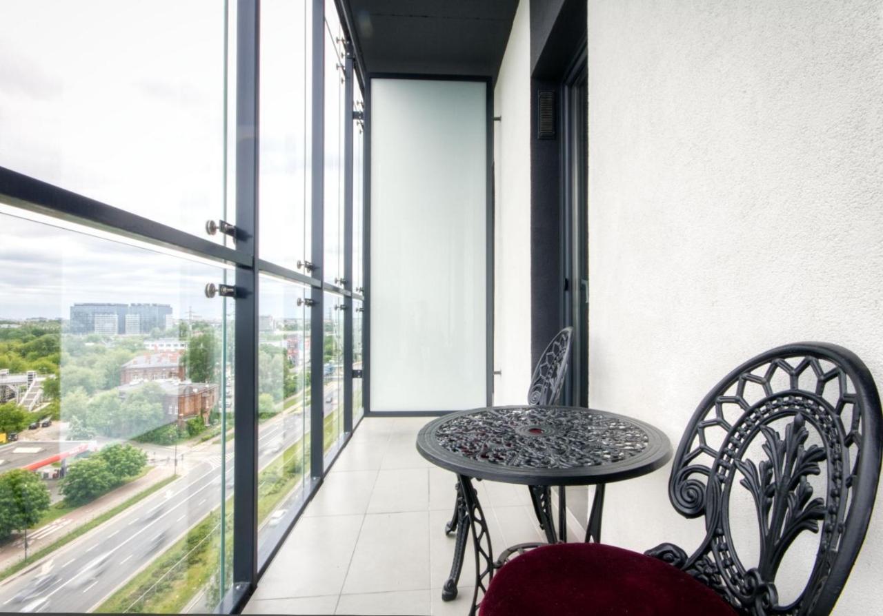 Prymasa Tysiaclecia 83A By Homeprime Warschau Buitenkant foto